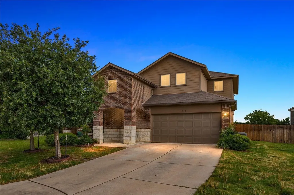 717 Kaluga Trail Leander TX 78641