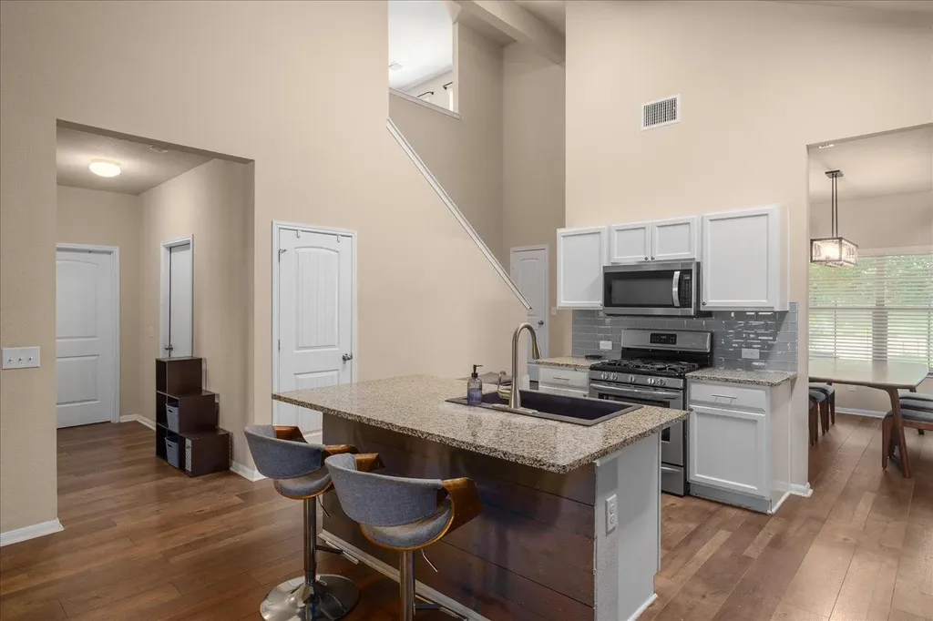 717 Kaluga Trail Leander TX 78641