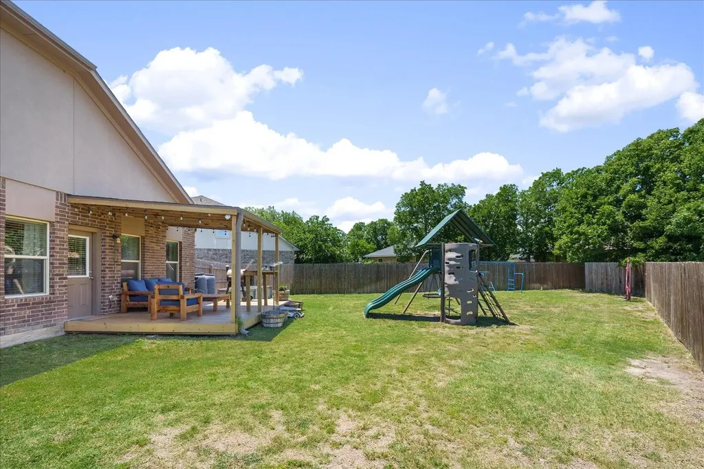 717 Kaluga Trail Leander TX 78641