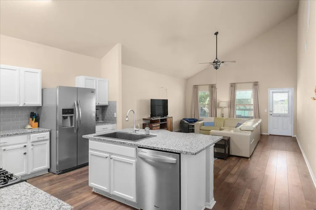 717 Kaluga Trail Leander TX 78641