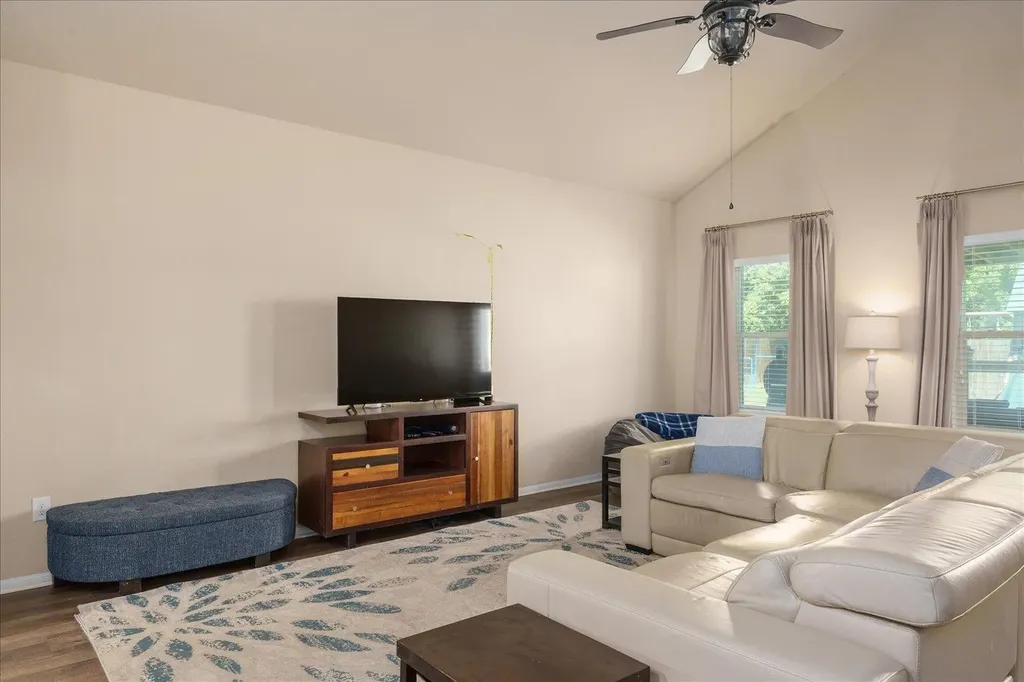 717 Kaluga Trail Leander TX 78641