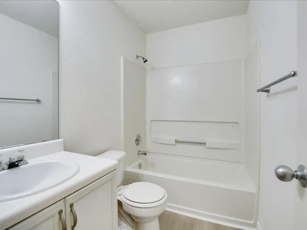 13827 Spring Heath Road Pflugerville TX 78660