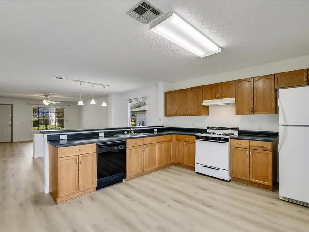 13827 Spring Heath Road Pflugerville TX 78660