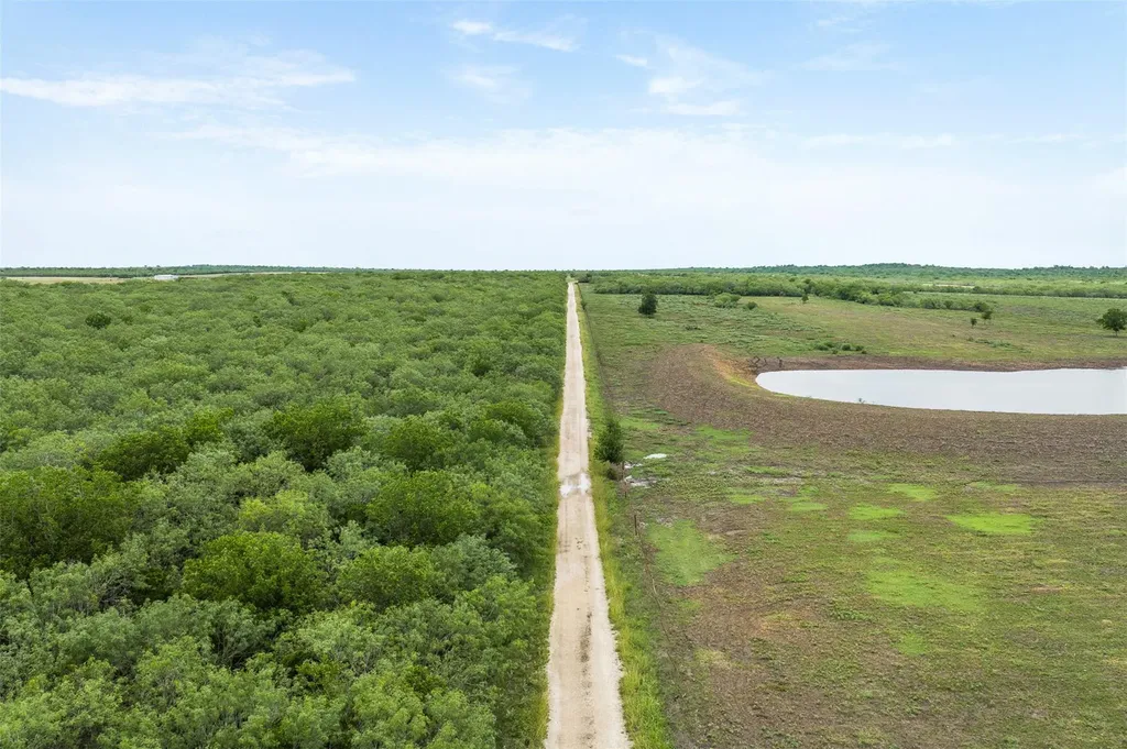 1190 Dickerson Road Lockhart TX 78644