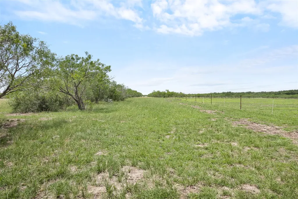 1190 Dickerson Road Lockhart TX 78644