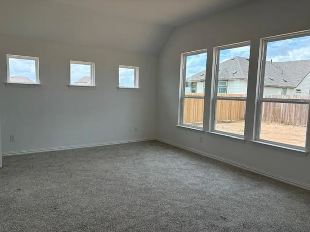 200 Caraway Corner Taylor TX 76574
