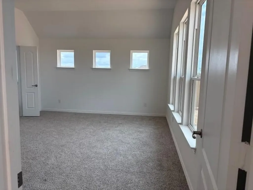 200 Caraway Corner Taylor TX 76574
