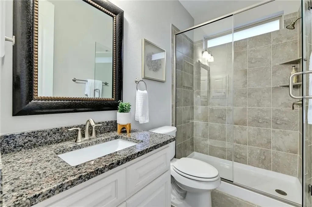 204 Maxwell Way Austin TX 78738
