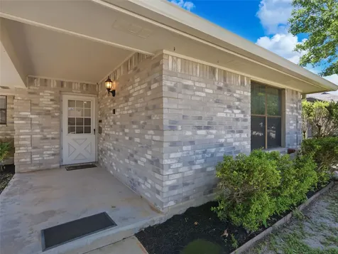 526 Riverside Drive New Braunfels TX 78130