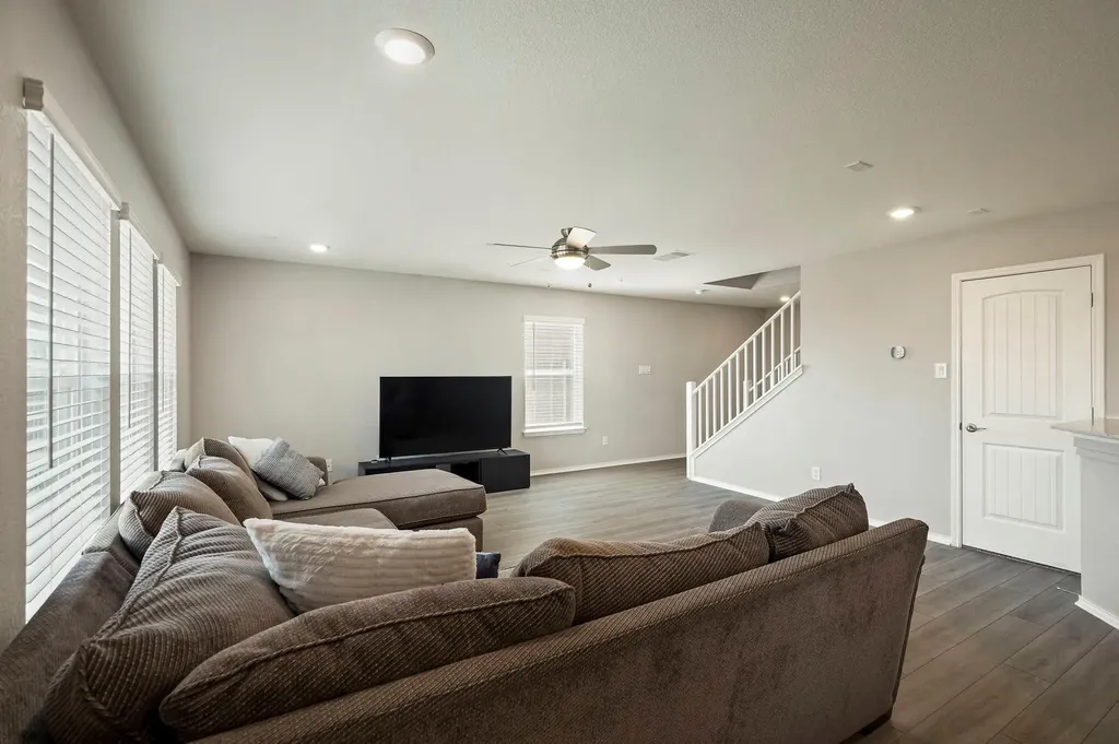 19417 James Carter Jr Street Manor TX 78653