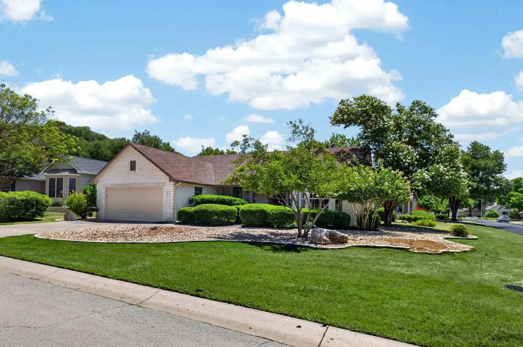 201 Whispering Wind Drive Georgetown TX 78633