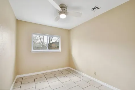 6826 Laguna Norte San Antonio TX 78239