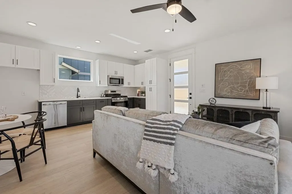 2608 Bristol Drive Austin TX 78723