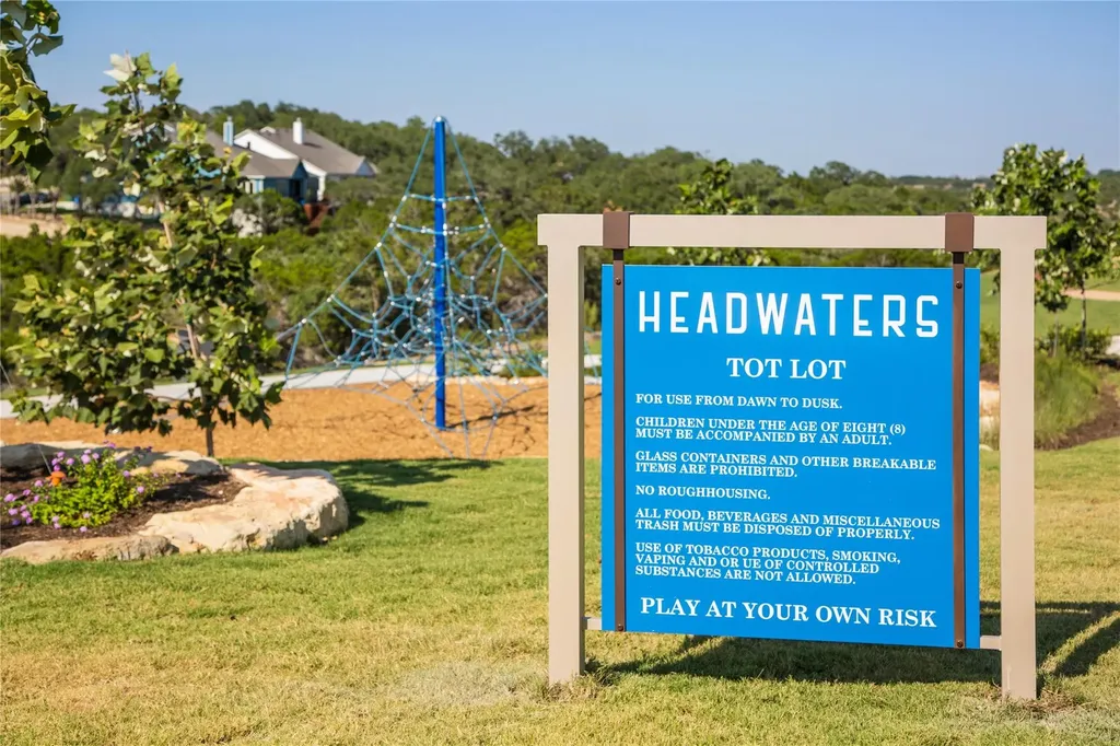 1603 Headwaters Boulevard Dripping Springs TX 78620