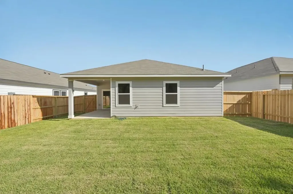 12905 Kentucky Warbler Drive Buda TX 78610