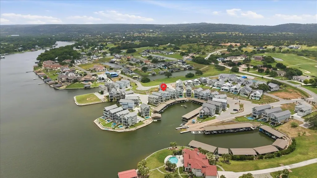 208 Marina Bluff Kingsland TX 78639