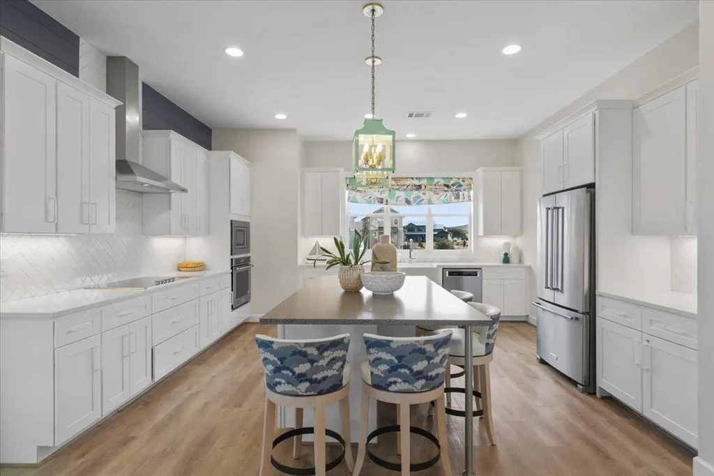 208 Marina Bluff Kingsland TX 78639
