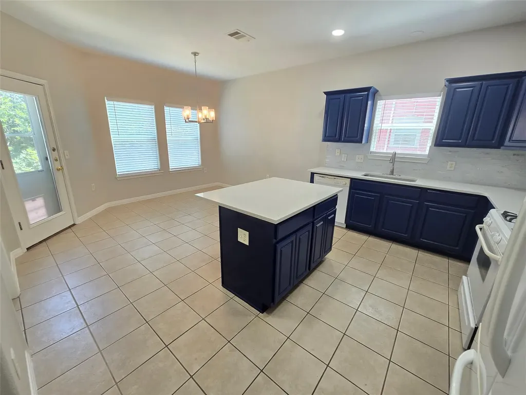 7509 Lazy Creek Drive Austin TX 78724