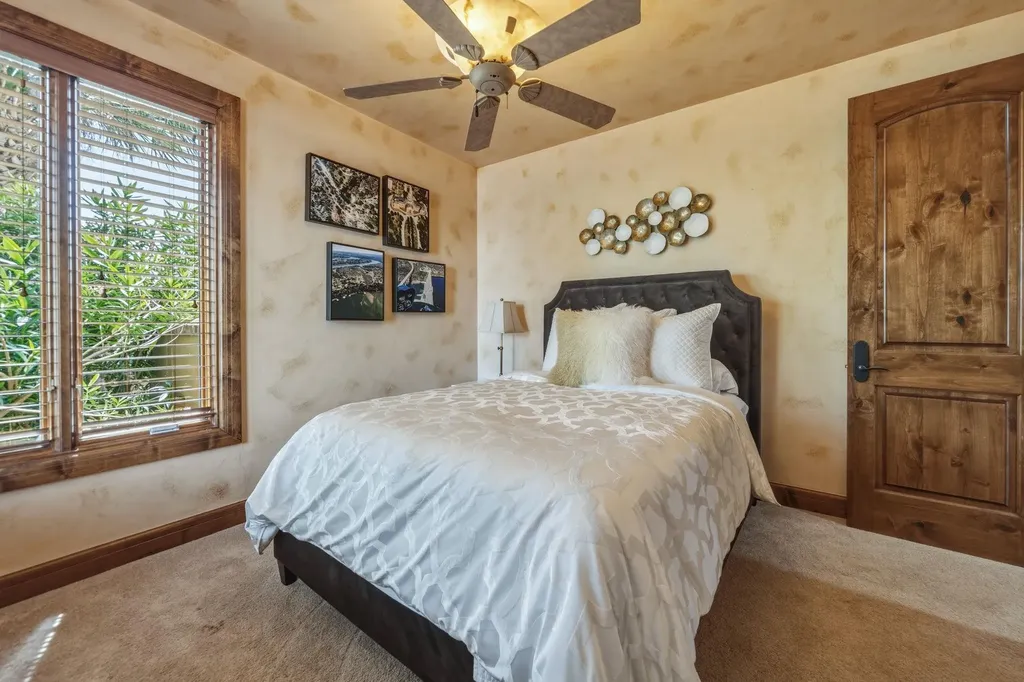 25110 River Road Spicewood TX 78669