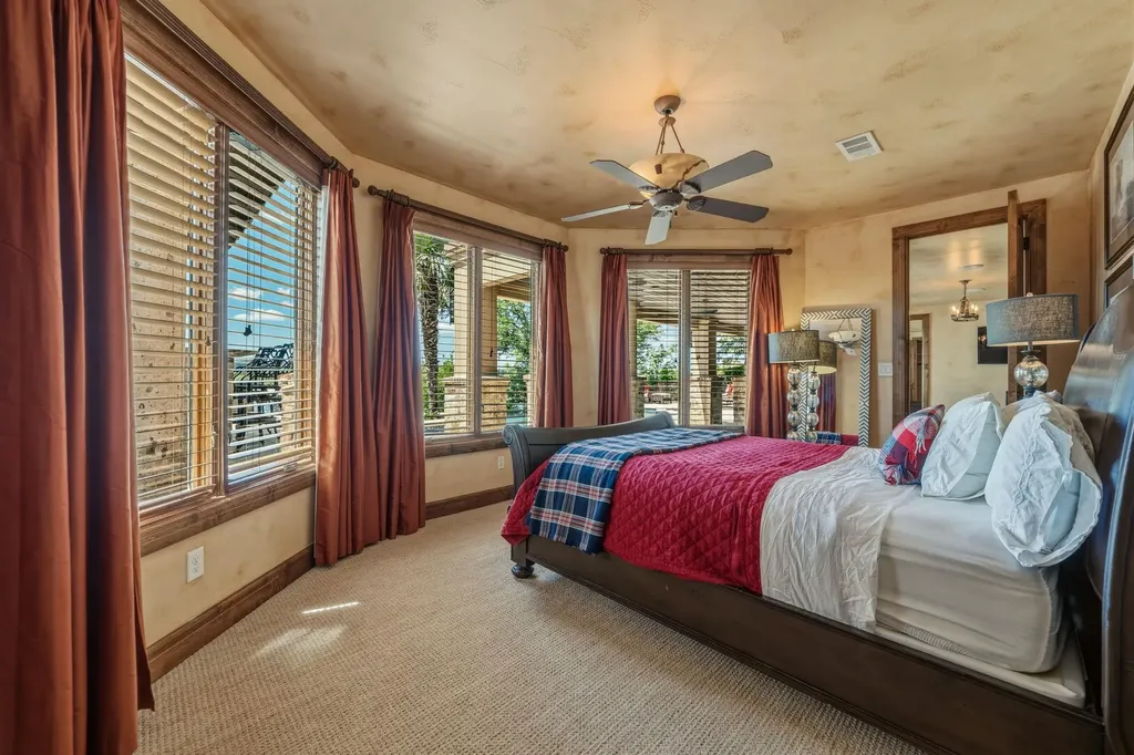 25110 River Road Spicewood TX 78669