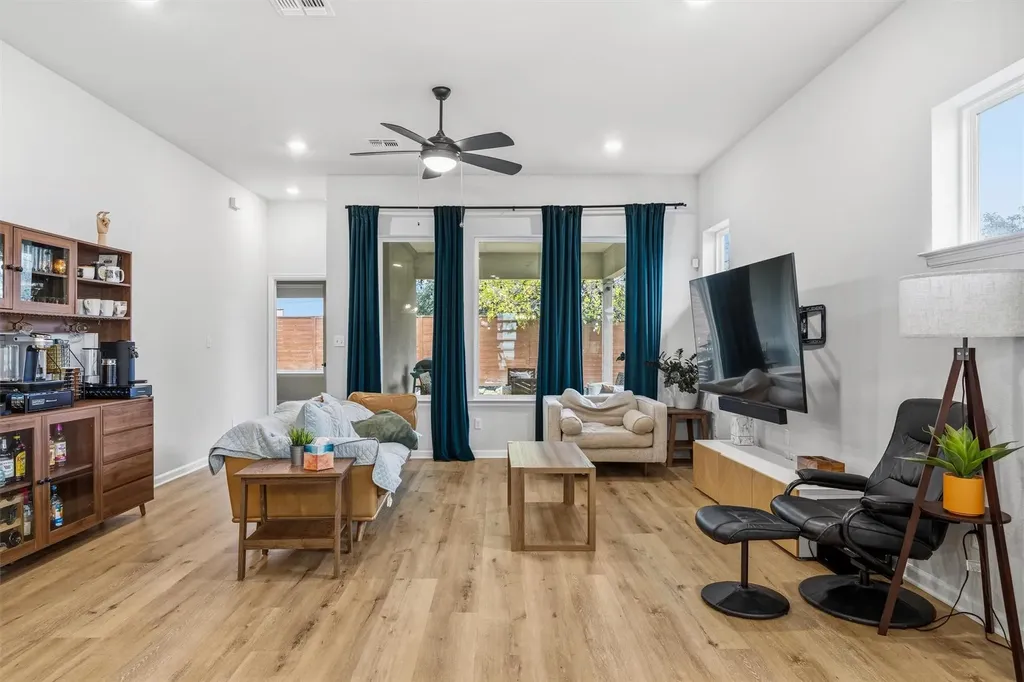 120 Monterey Oak Trail Georgetown TX 78628