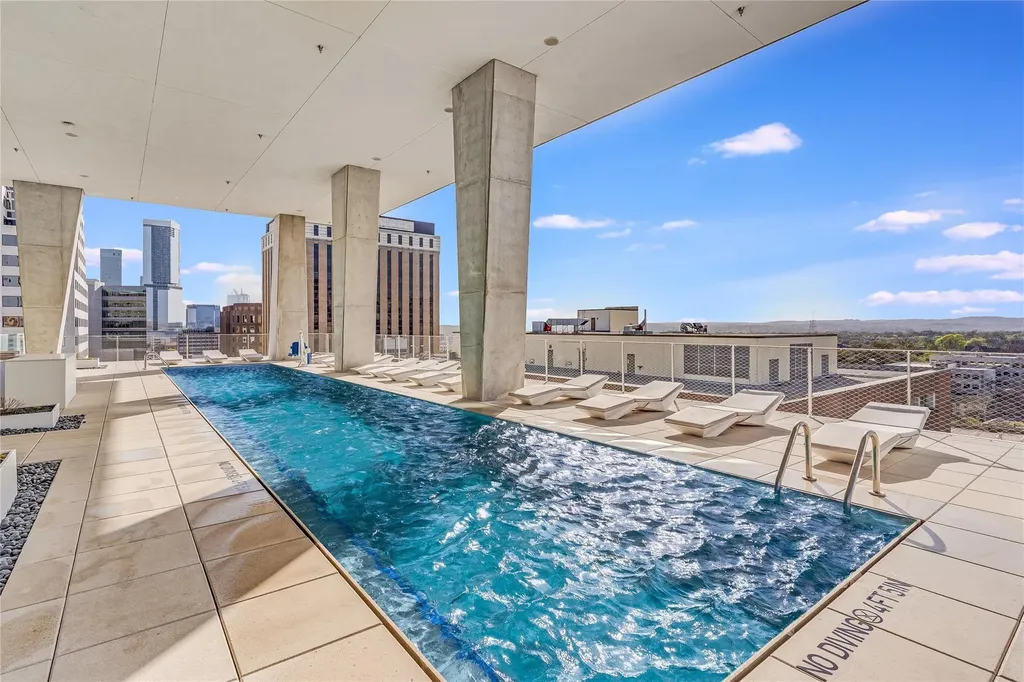 313 W 17th Street Austin TX 78701
