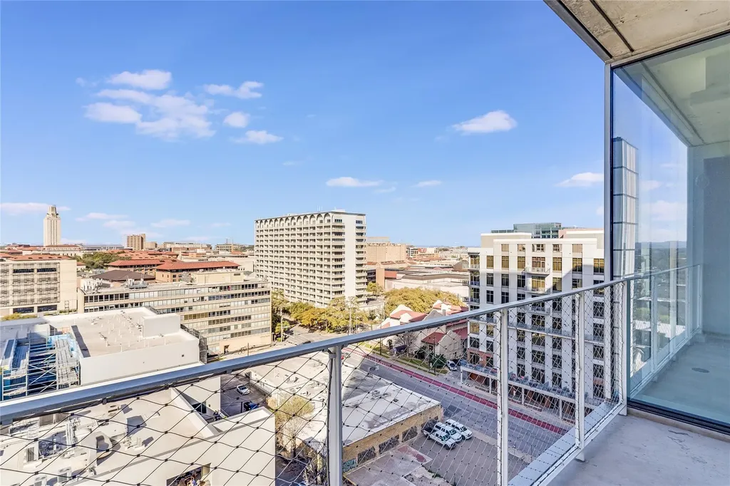 313 W 17th Street Austin TX 78701