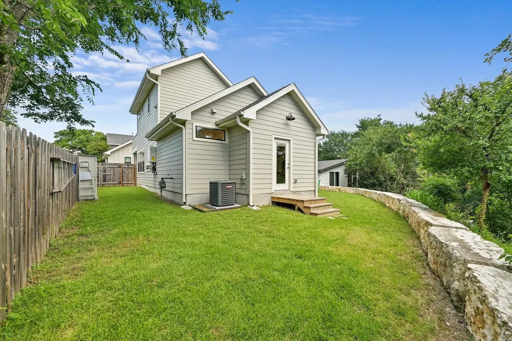 1312 E M Franklin Avenue Austin TX 78721