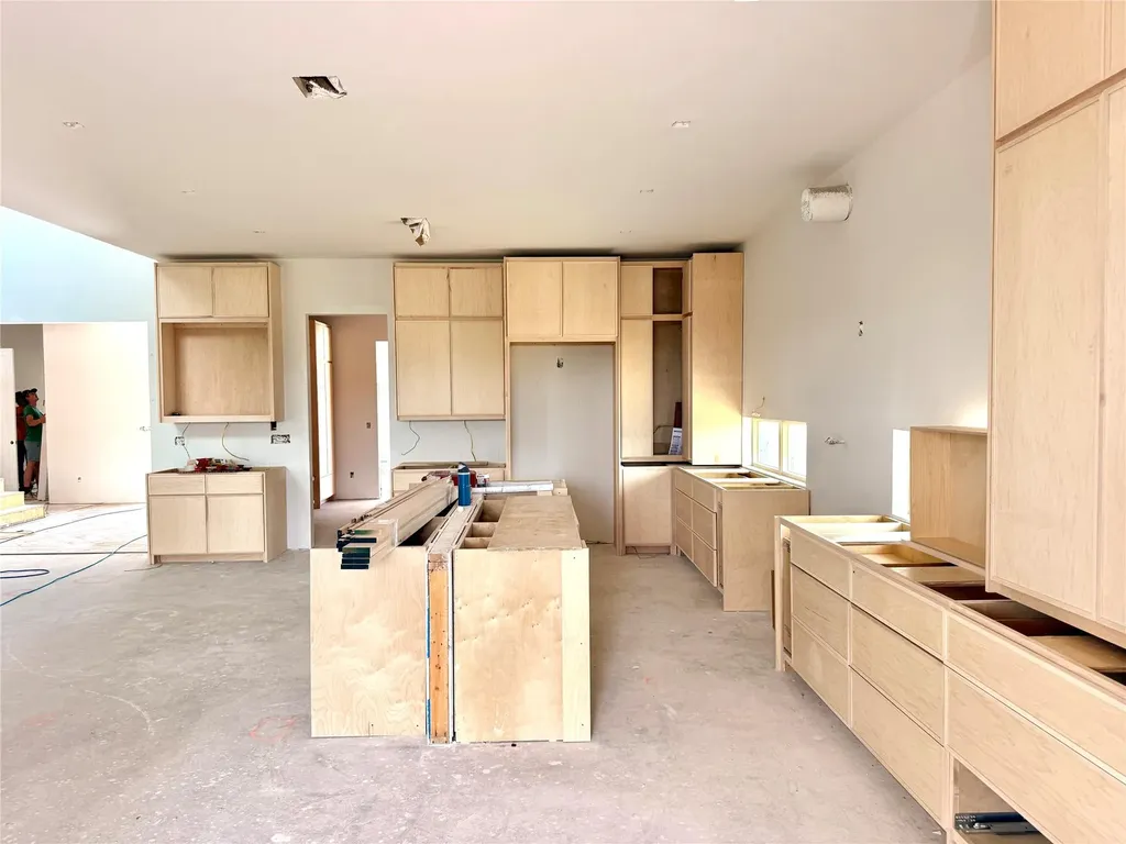 100 Nattie Woods Horseshoe Bay TX 78657