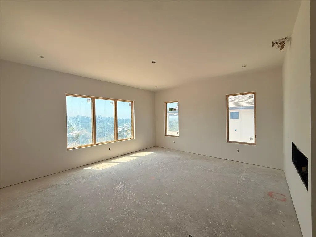 100 Nattie Woods Horseshoe Bay TX 78657
