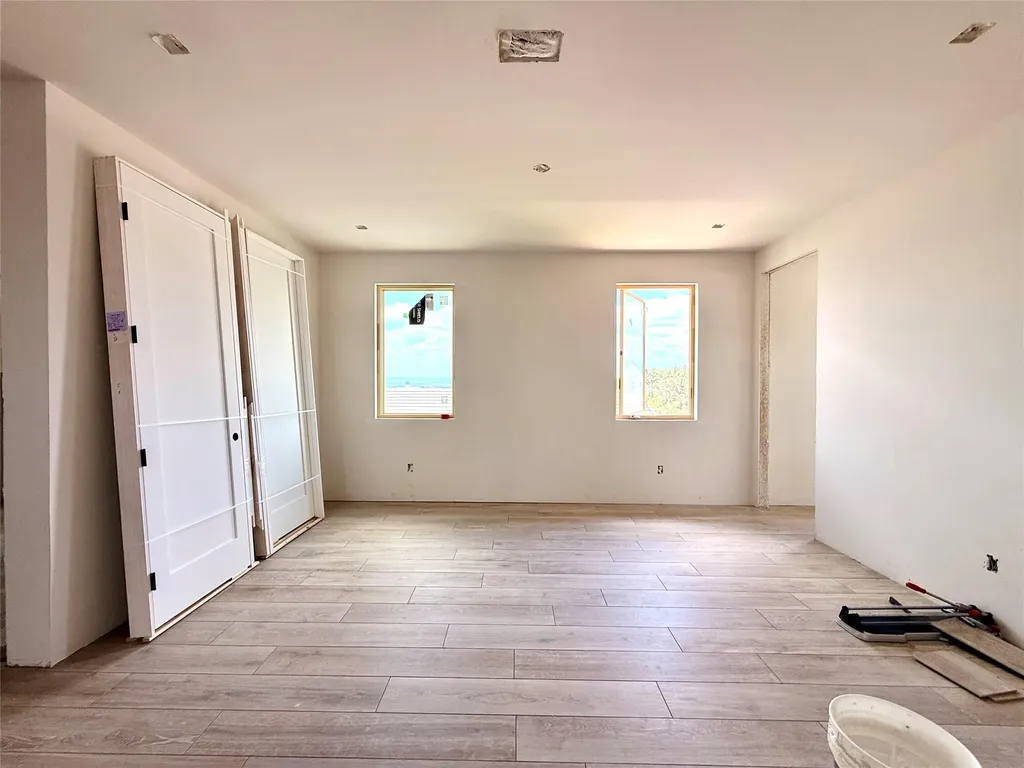 100 Nattie Woods Horseshoe Bay TX 78657