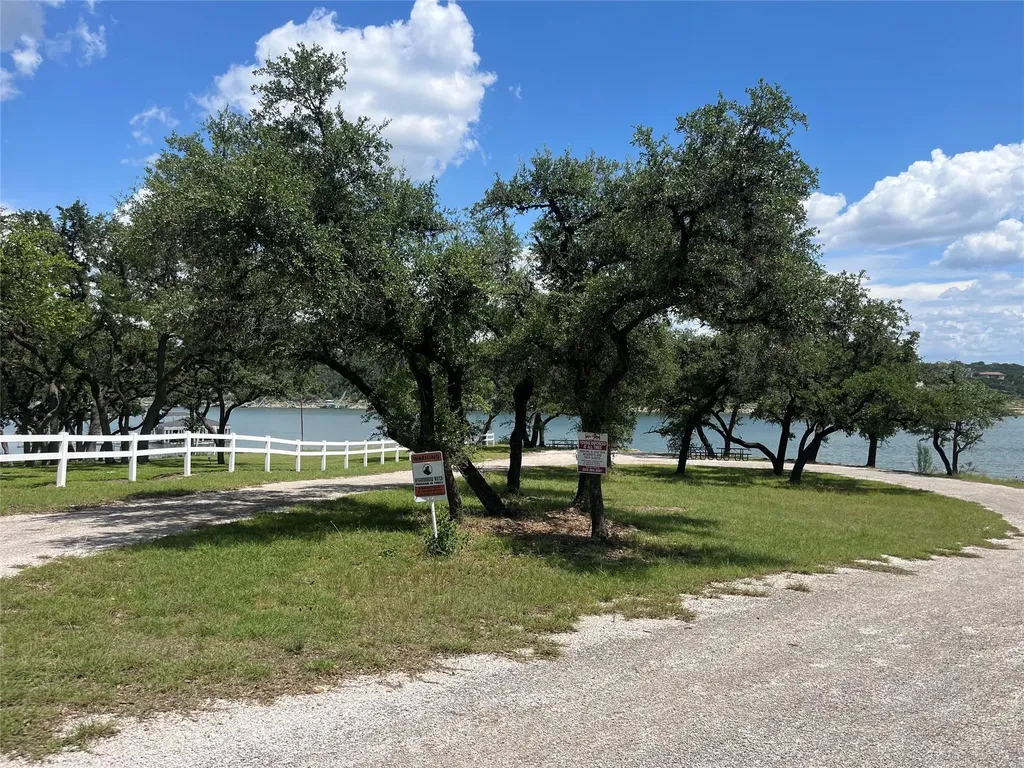19508 Timberline Drive Spicewood TX 78669