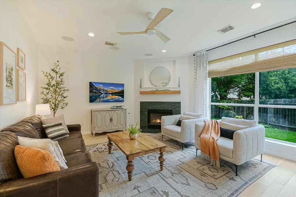 12506 Canyon Glen Drive Austin TX 78732