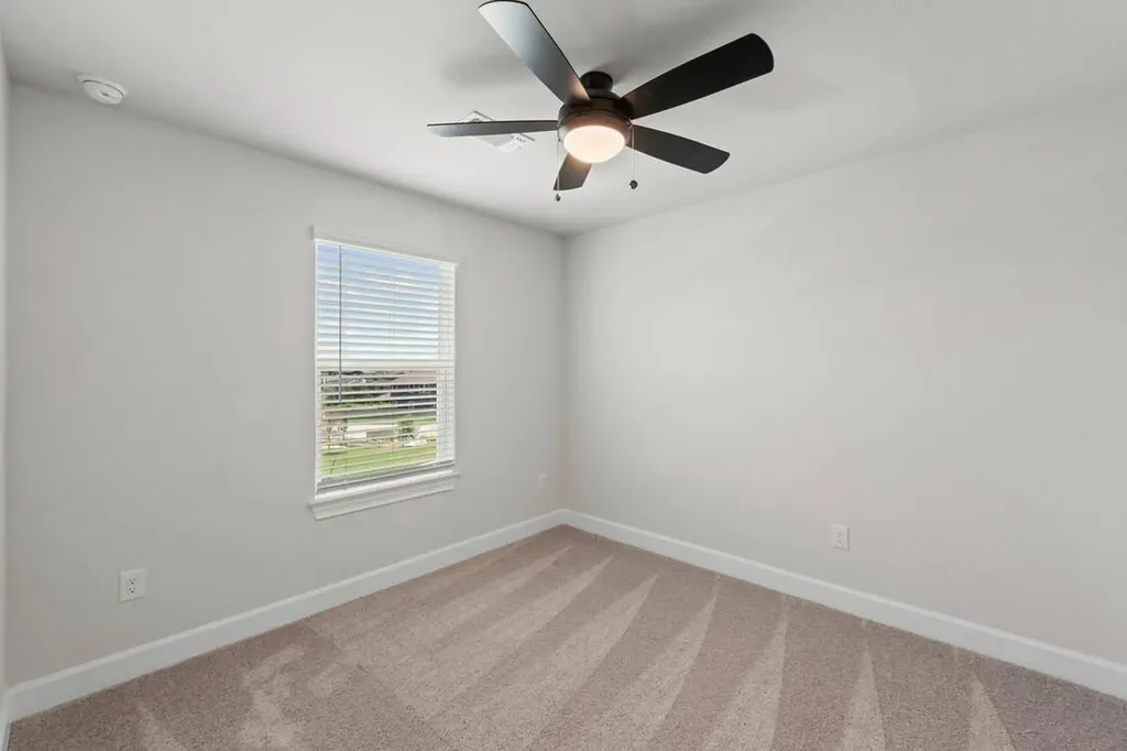 9517 Balmy Lane Manor TX 78653