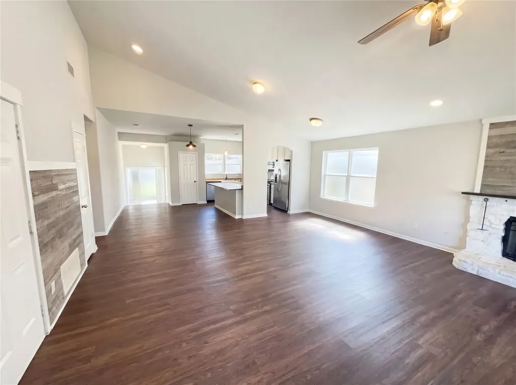 1516 Gatlinburg Drive Pflugerville TX 78660