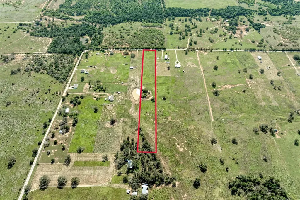 5309 Tenney Creek Road Luling TX 78648