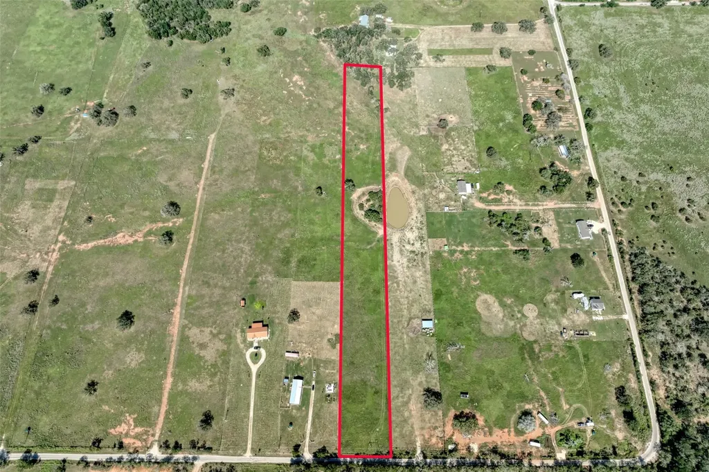 5309 Tenney Creek Road Luling TX 78648