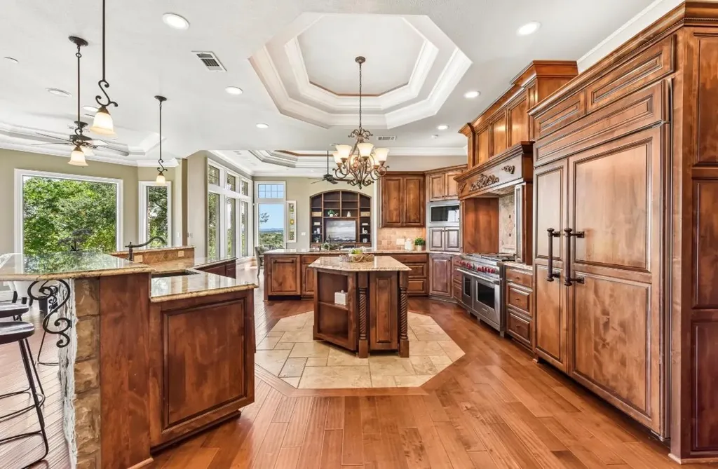 259 Chimney Cove Drive Marble Falls TX 78654
