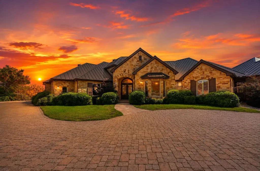 259 Chimney Cove Drive Marble Falls TX 78654