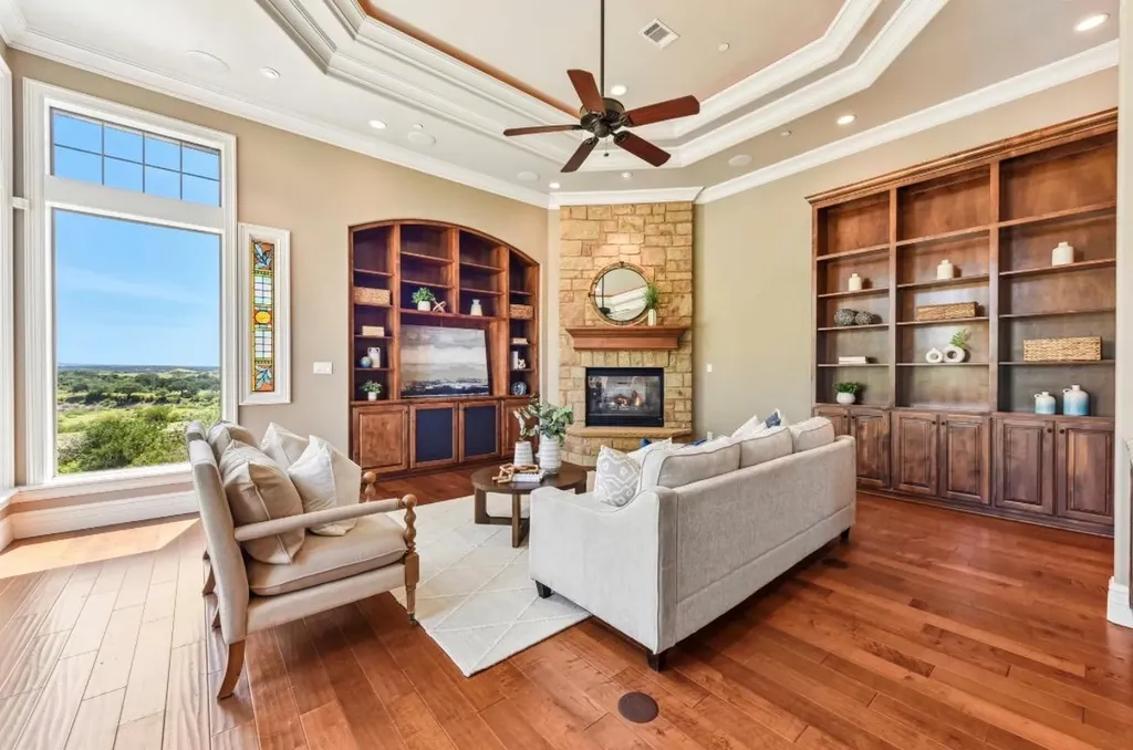 259 Chimney Cove Drive Marble Falls TX 78654