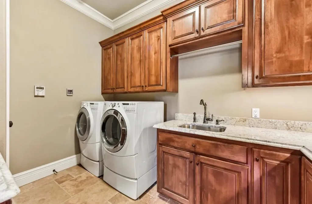 259 Chimney Cove Drive Marble Falls TX 78654