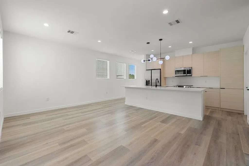 21515 Patton Avenue Lago Vista TX 78645