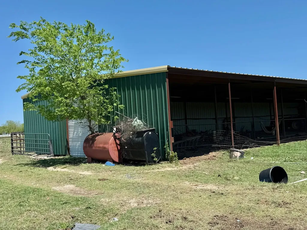 900 County Road 124 Georgetown TX 78626