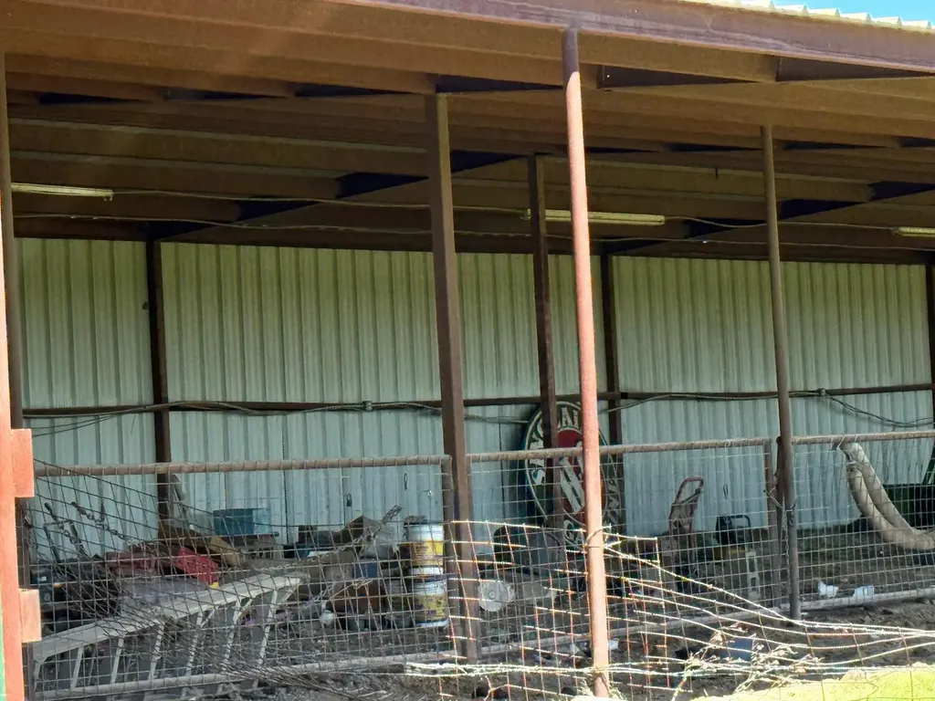 900 County Road 124 Georgetown TX 78626
