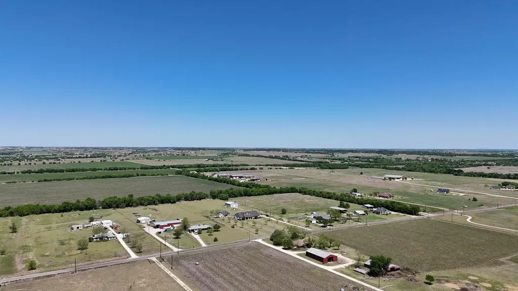900 County Road 124 Georgetown TX 78626