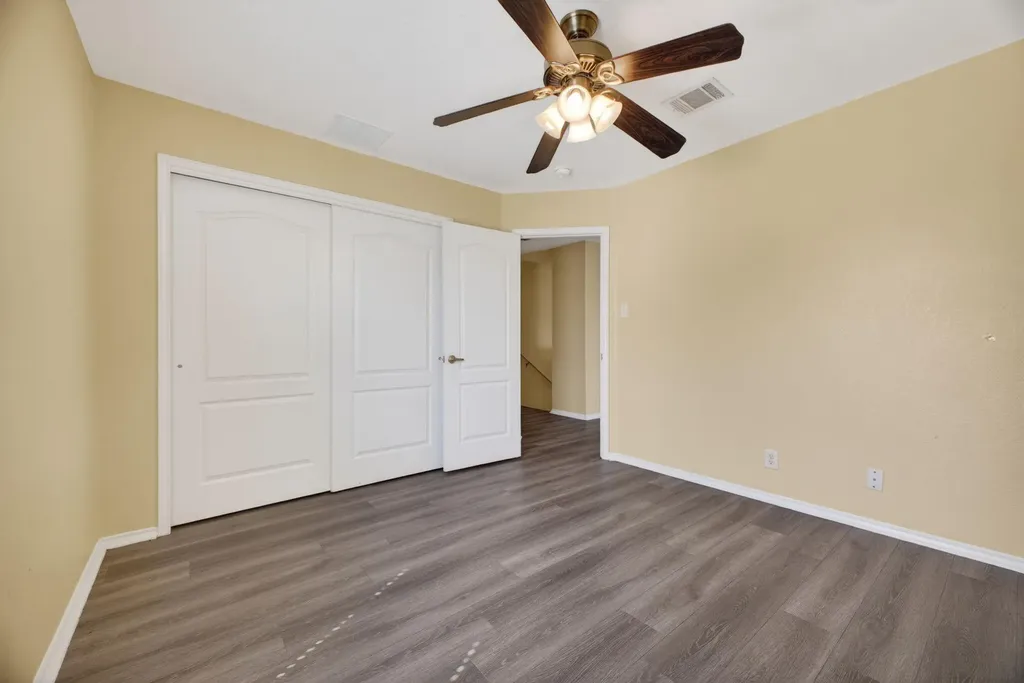 8813 Wiley Way Austin TX 78747