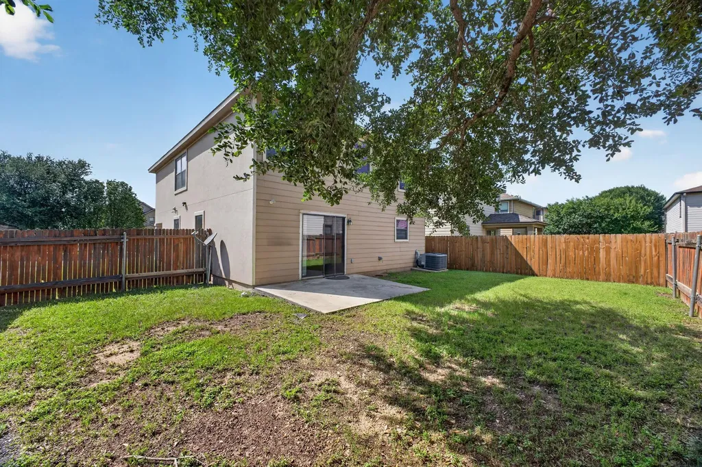 8813 Wiley Way Austin TX 78747
