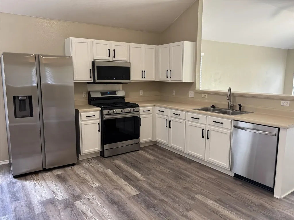 610 Riverway Lane Leander TX 78641