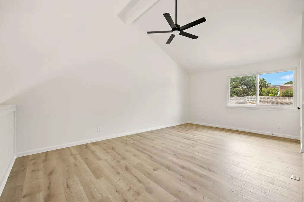 8211 Greenslope Drive Austin TX 78759