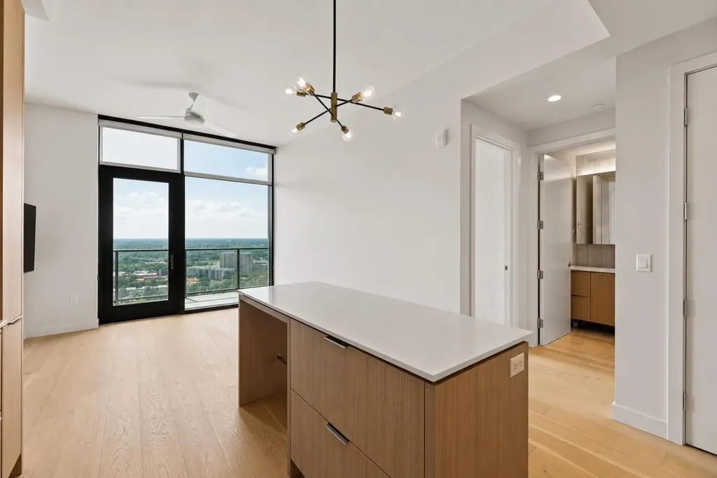 44 East Avenue Austin TX 78701